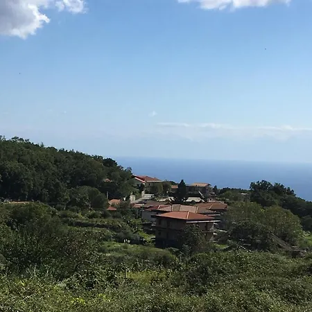 Chalet 13 Via Pavone Zafferana Etnea